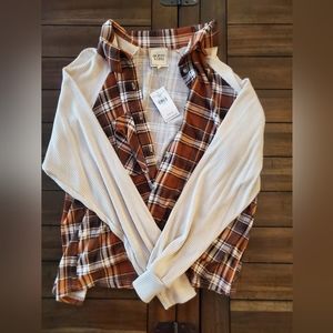 Cream and brown plaid button up size small from buckle